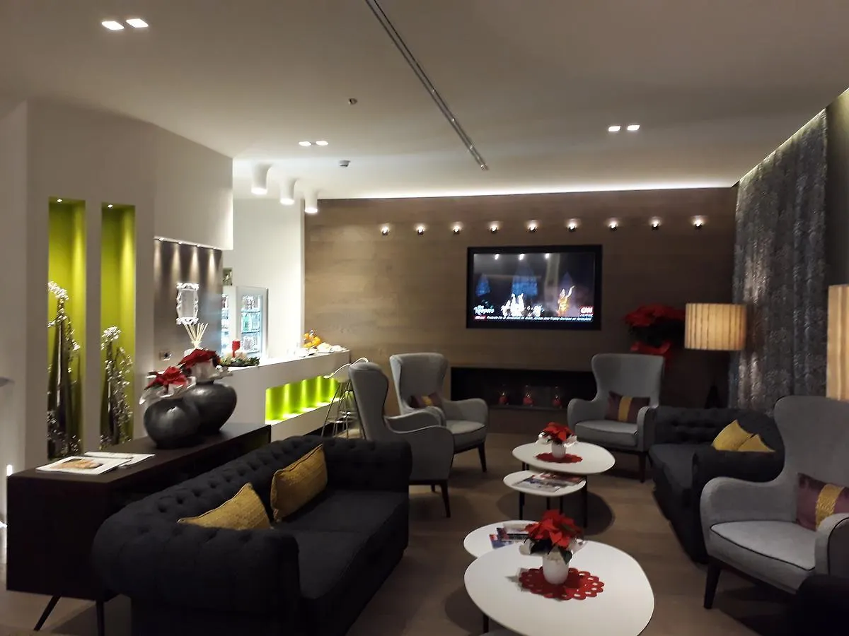 Hotel Soperga Mediolan 3*,