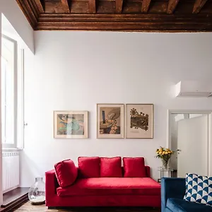 Yoursuiterome , Rome Italië