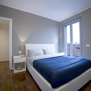 دريمز ريزيدنسا بيانيل 10 ** ميلان
